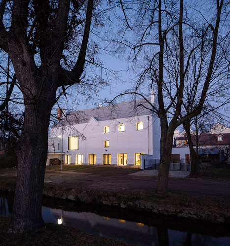 Municipal House Slavonice by Opocensky Valouch Architekti