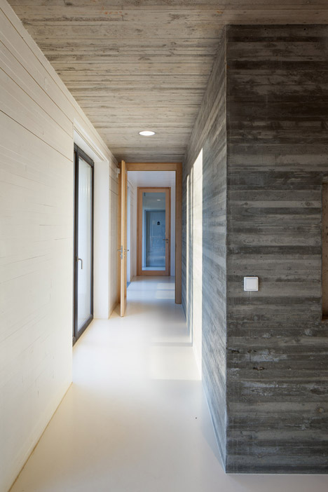 Municipal House Slavonice by Opocensky Valouch Architekti