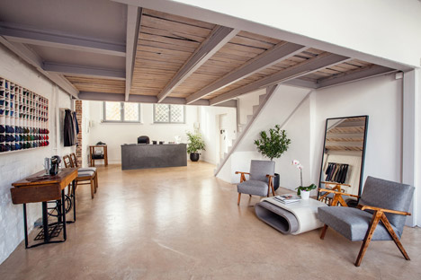 Old sewing factory renovation by Grzegorz Layer