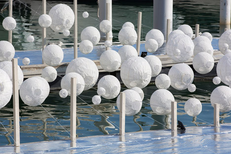 Sensual Wave installation by Marion Moustey and Alexandre Arcens