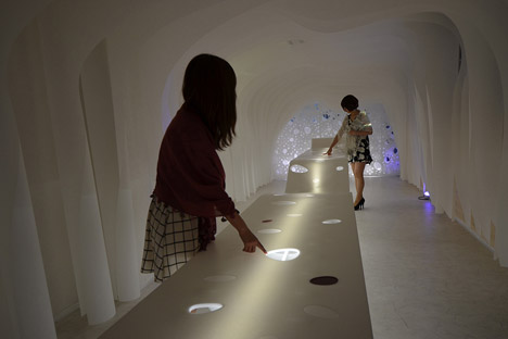 Paper Cave by Kotaro Horiuchi Architecture
