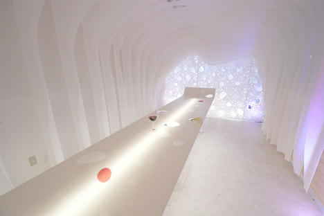 Paper Cave by Kotaro Horiuchi Architecture