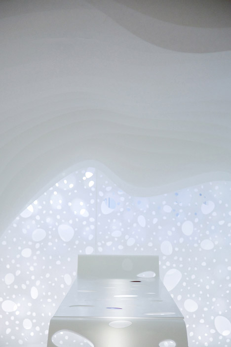 Paper Cave by Kotaro Horiuchi Architecture