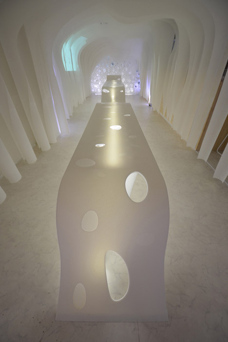 Paper Cave by Kotaro Horiuchi Architecture
