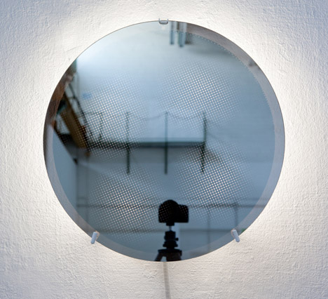 Project Moire Mirror by Hayo Gebauer