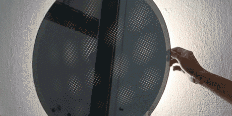 Project Moire Mirror by Hayo Gebauer