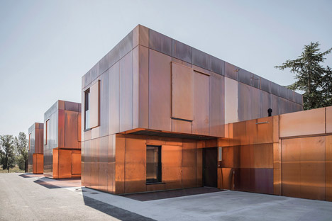 Public middle school of Labarthe-sur-Lèze by LCR Architectes