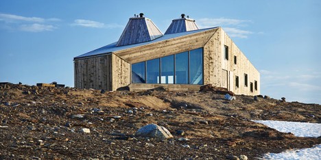 Rabot Tourist Cabin by JVA