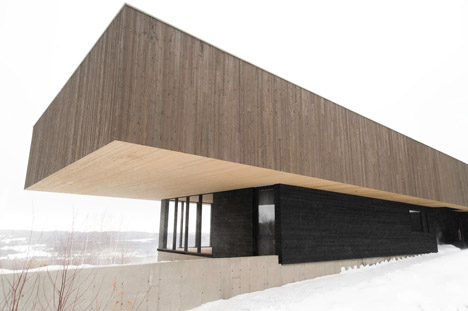 Residence Roy-Lawrence by Chevalier Morales Architectes