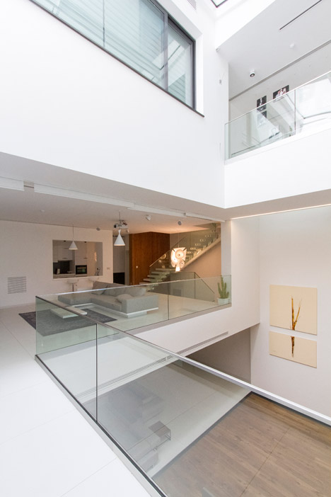 Sharif-ha House by Nextoffice
