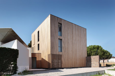 St Jean de Vedas Technical Center extension by Chrystelle Sanaa