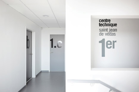 St Jean de Vedas Technical Center extension by Chrystelle Sanaa