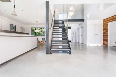 The Runners House by AR Design Studio