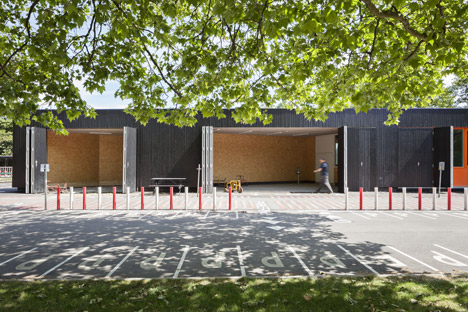 Traffic House by MLRP