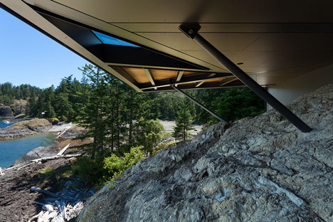 Tula House by Patkau Architects