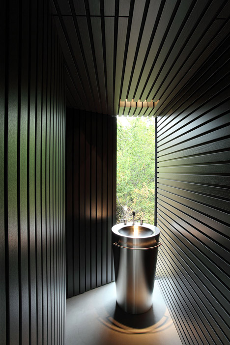 Tula House by Patkau Architects
