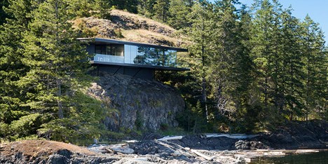 Tula House by Patkau Architects