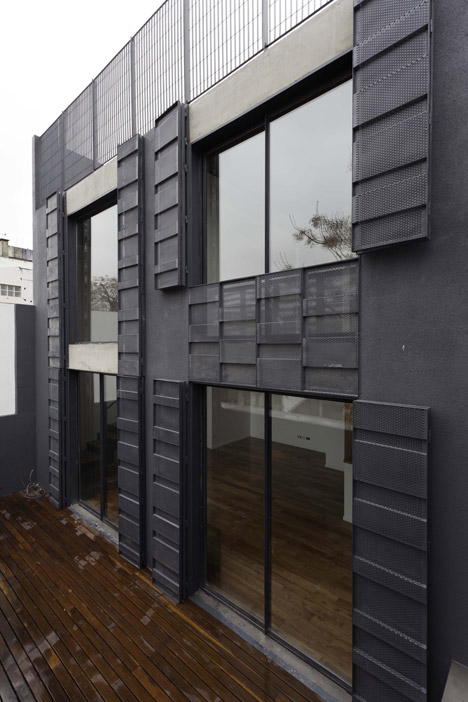 Two Houses Conde by Estudio HMA