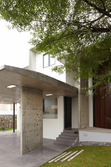 Voila House by Fabian Tan