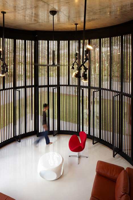 Voila House by Fabian Tan