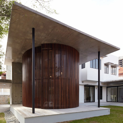 Voila House by Fabian Tan