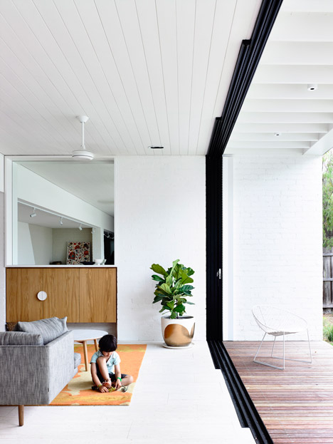 Westgarth House by Kennedy Nolan Architects