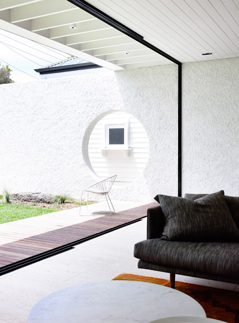 Westgarth House by Kennedy Nolan Architects