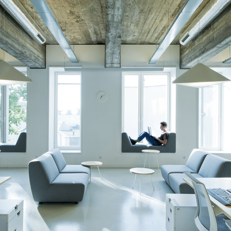 Wix offices by Inblum