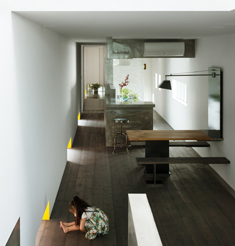 Promenade House by FORM/Kouichi Kimura Architects