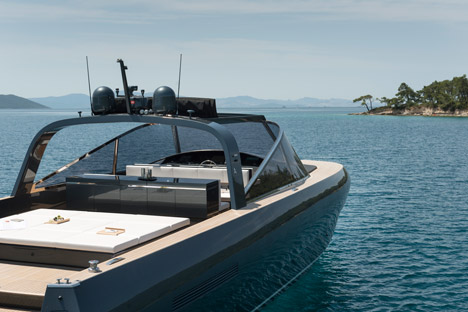 Alen 68 yacht by Foster + Partners