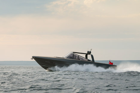 Alen 68 yacht by Foster + Partners