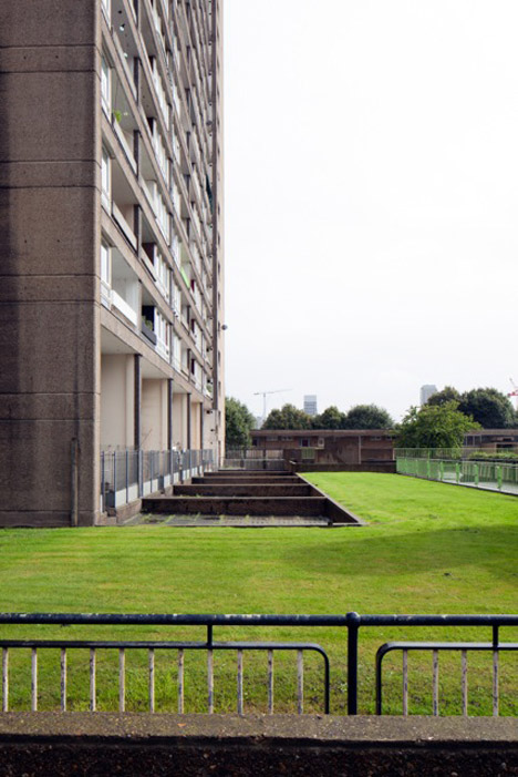 Balfron Tower by Ernö Goldfinger