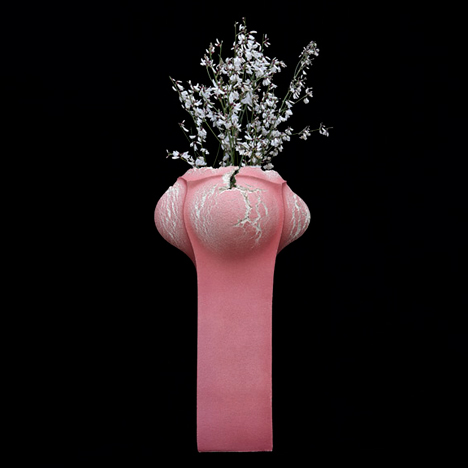 Booming Vases by Analogia Project and Alessio Sarri