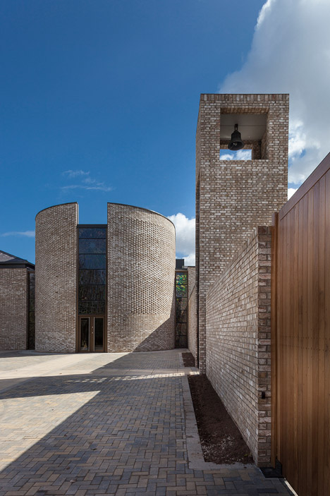 Carmelite Monastery, Liverpool by Austin-Smith:Lord
