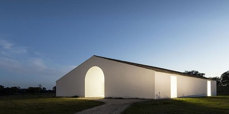 Casa no Tempo by Aires Mateus