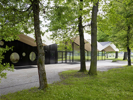 Community hall in Oberglatt by Frei + Saarinen
