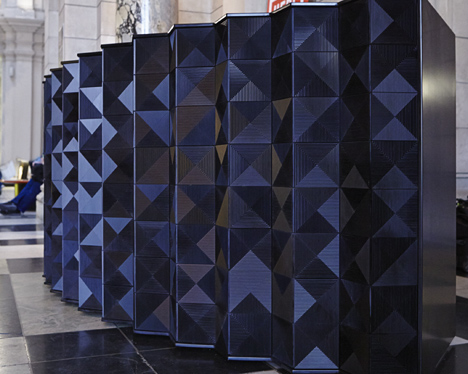 This image and top: Louvres' Desk by Giles Miller Studio in Deep Nocturne for the hub of the London Design Festival at V&A Museum This image and top: Louvres' Desk by Giles Miller Studio in Deep Nocturne for the hub of the London Design Festival at V&A Museum