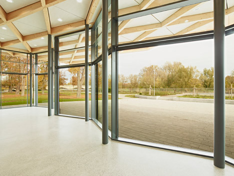 Festival Hall Neckarallee by Ackermann and Raff-