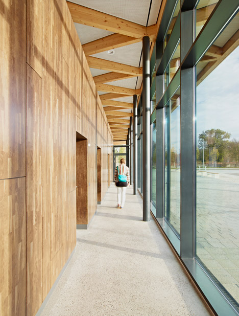 Festival Hall Neckarallee by Ackermann and Raff-