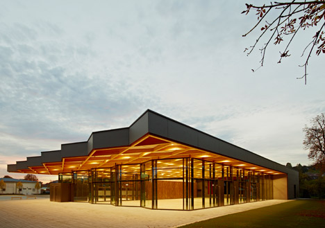 Festival Hall Neckarallee by Ackermann and Raff-