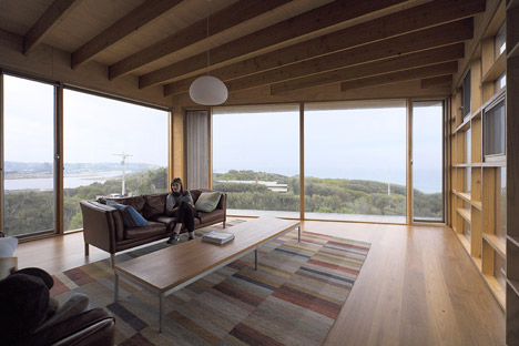 Great Ocean Road House by ITN Architects