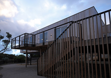 Great Ocean Road House by ITN Architects