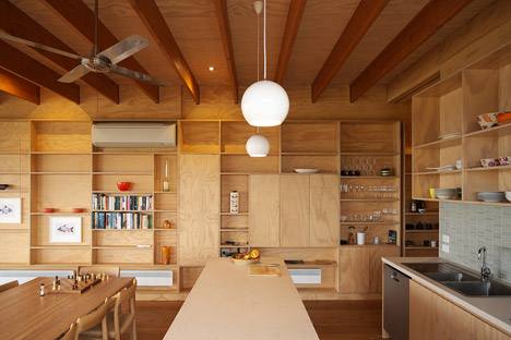 Great Ocean Road House by ITN Architects