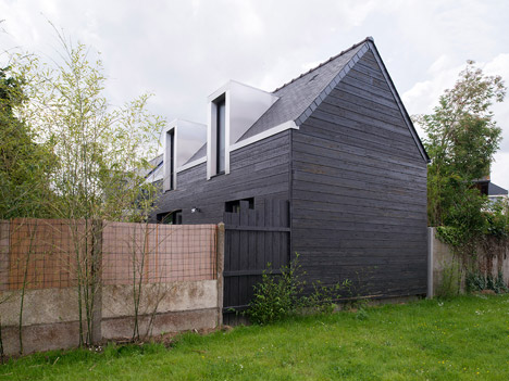 House by Clément Bacle