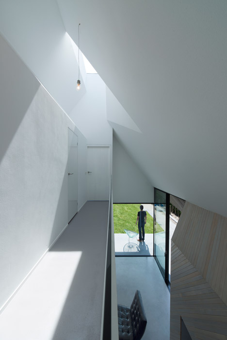 House W by Studio Prototype