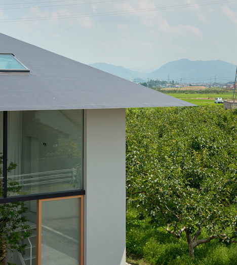 House in Ohno by Airhouse Design Office