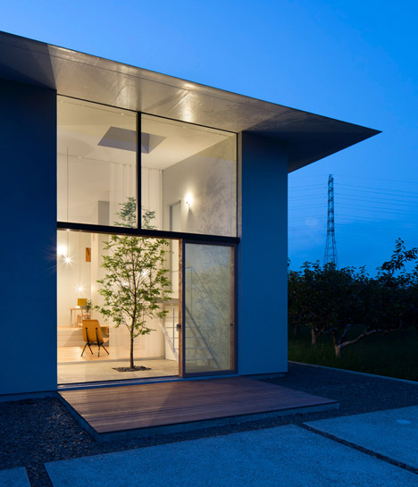 House in Ohno by Airhouse Design Office
