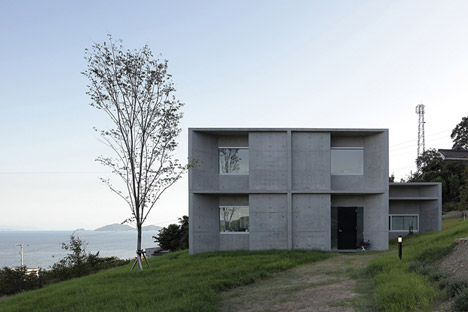 House in Tajiri by Kazunori Fujimoto