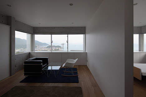 House in Tajiri by Kazunori Fujimoto