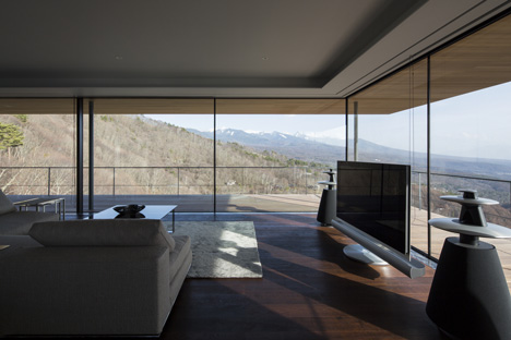 House in Yasugatake by Kidosaki Architects Studio